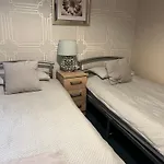 Budget Rooms
