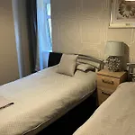 Budget Rooms